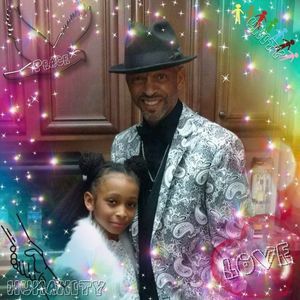 Meet your Posher, April